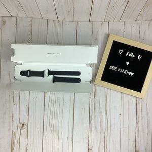 Authentic Apple Watch Blk sport band S&M/L for 38mm watch w/ empty watch box
